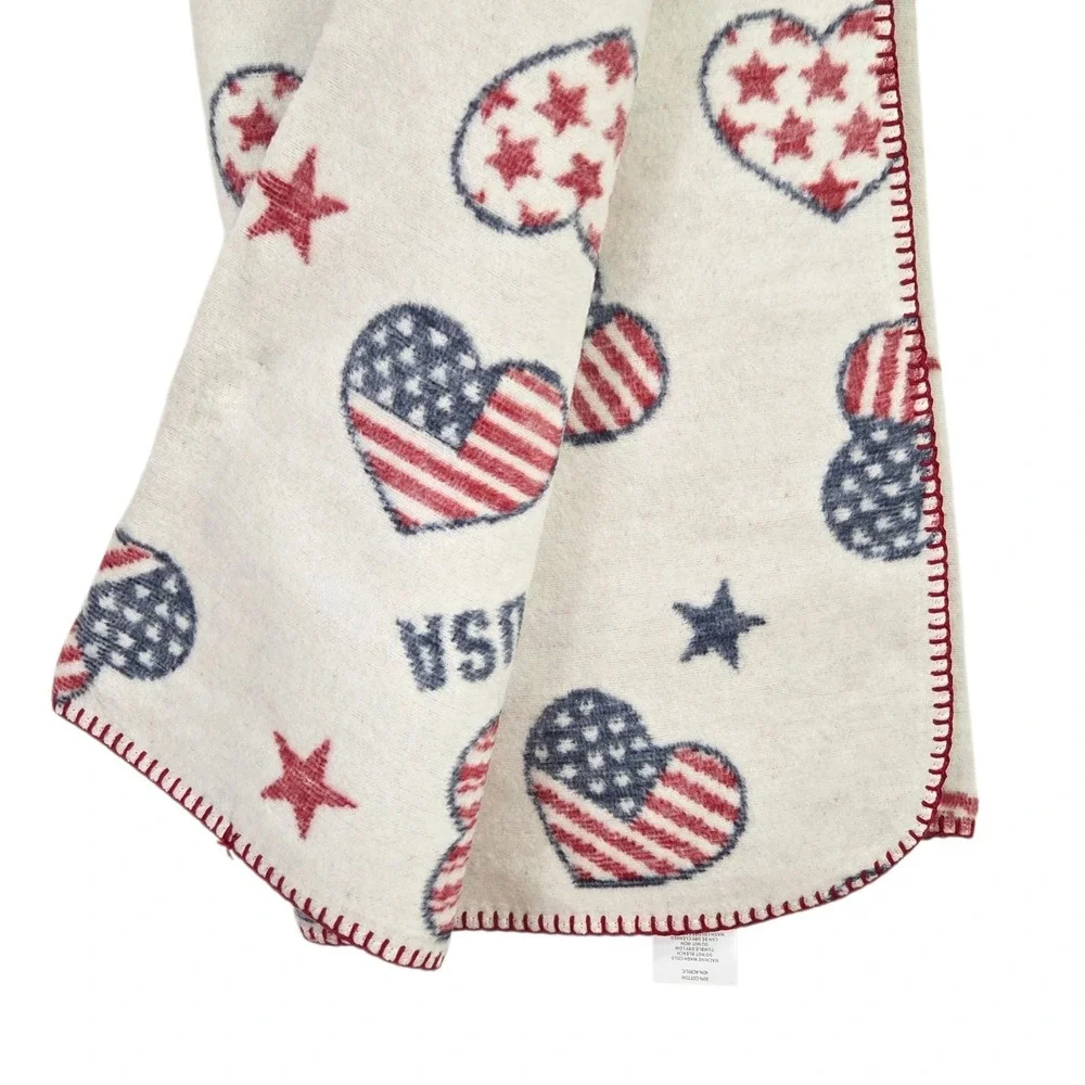 Docofil USA Hearts Patriotic Day Throw Blanket 51x67 July 4th Made in Portugal
